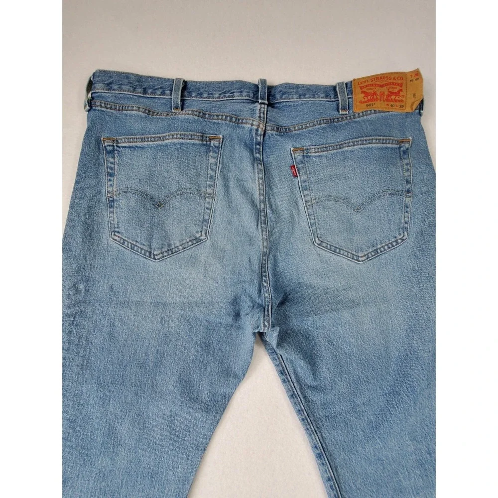 Levi's 501 Jeans Men 40x29 Blue Light Wash‎ Button Fly Straight Fit Denim
